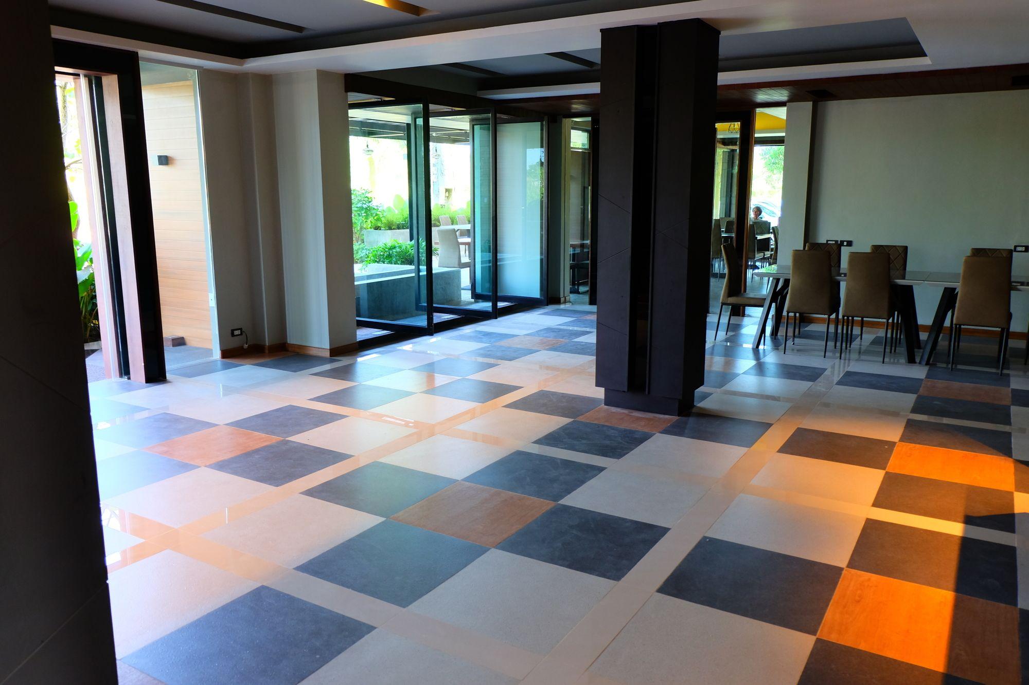 Hotel The Glory Gold Khao Lak Exterior foto